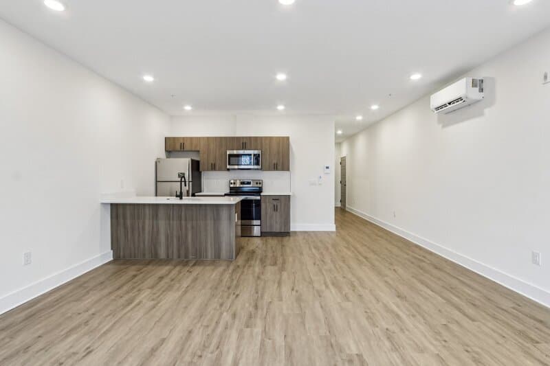 Philadelphia Condo: 6155 Ridge Avenue - 309