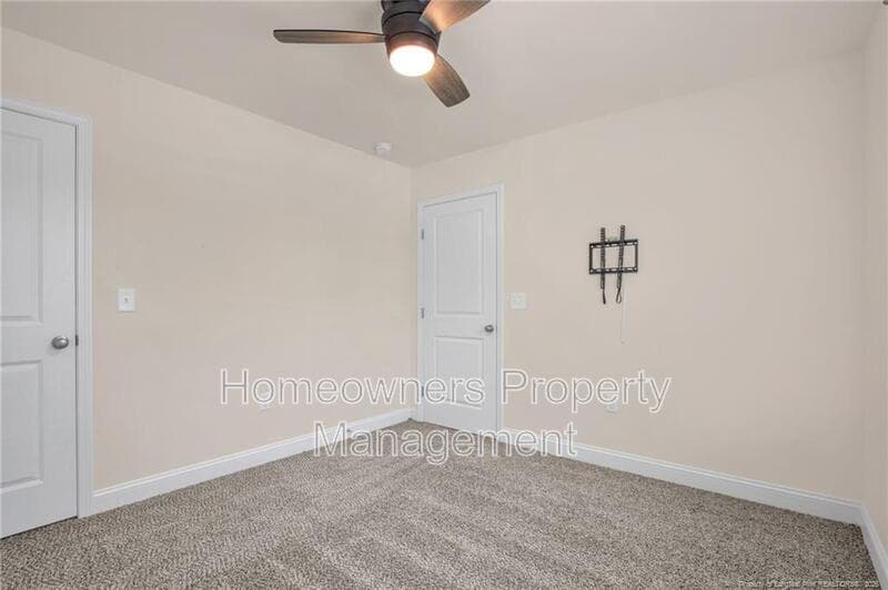 Fayetteville House: 501 Randolph Ave