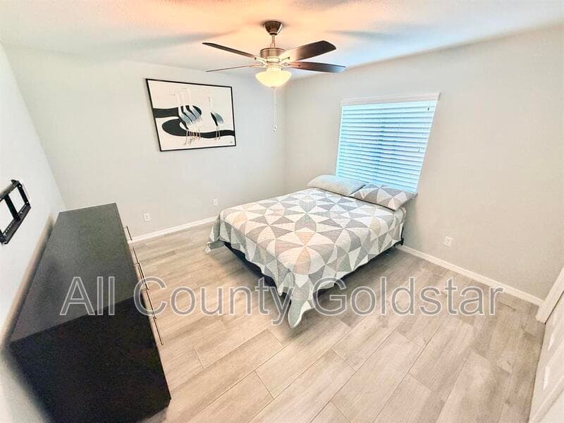 North Port House: 4443 Cinderella Cir