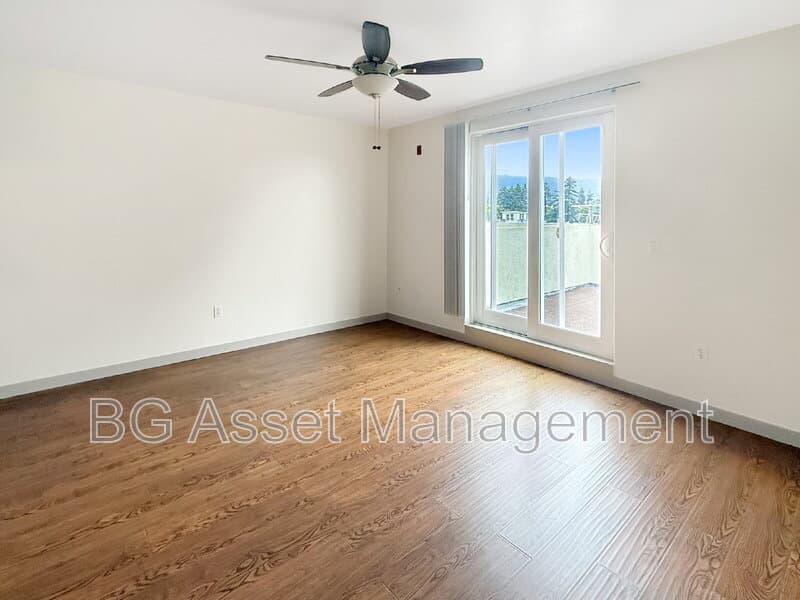 Oakland Condo: 1459 MacArthur Blvd