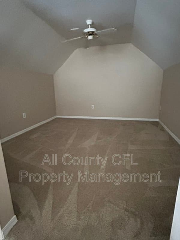 Orlando Townhome: 5961 Westgate Dr