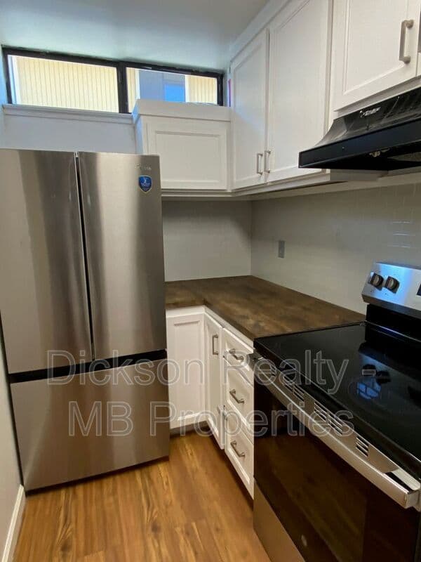 Reno House: 861 Nutmeg Place