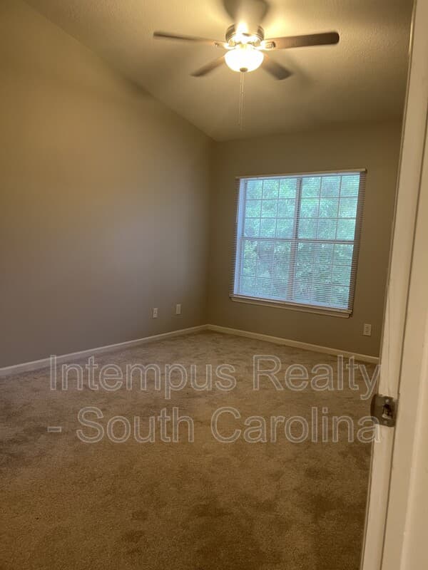 Bluffton Condo: 897 Fording Island Rd