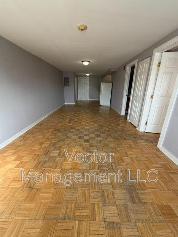 Hamden Condo: 1349 Dixwell Avenue - 18