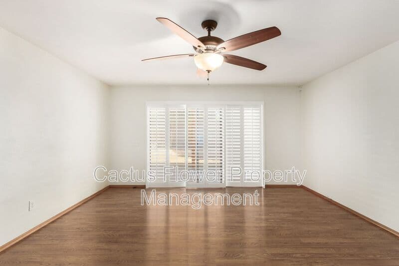 Phoenix House: 13204 S 38Th Pl