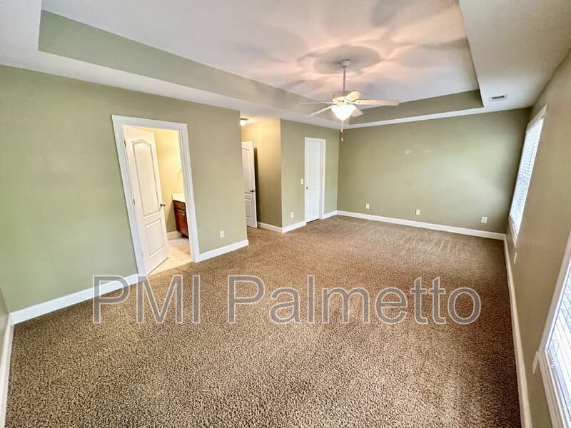 Lexington Townhome: 117 Park Ridge Way