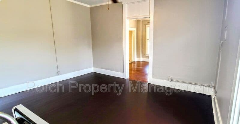 Pensacola Condo: 320 N Barcelona St