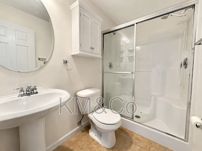 OFallon Townhome: 213 Countryshire