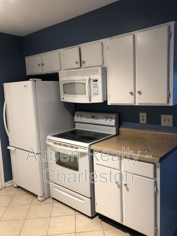 Charleston Condo: 1402 Camp Rd