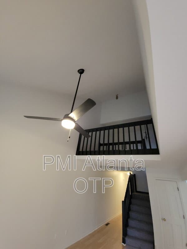Marietta House: 1782 Millview Dr