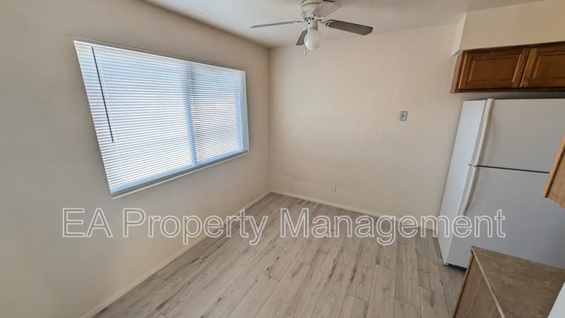 Albuquerque House: 812 Chelwood Park Blvd NEUnit D