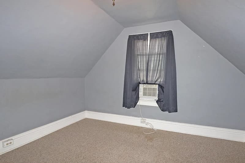 Sheboygan Falls House: 738 Broadway Street