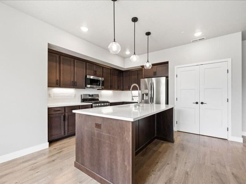 Richland House: 4725 Roark Dr