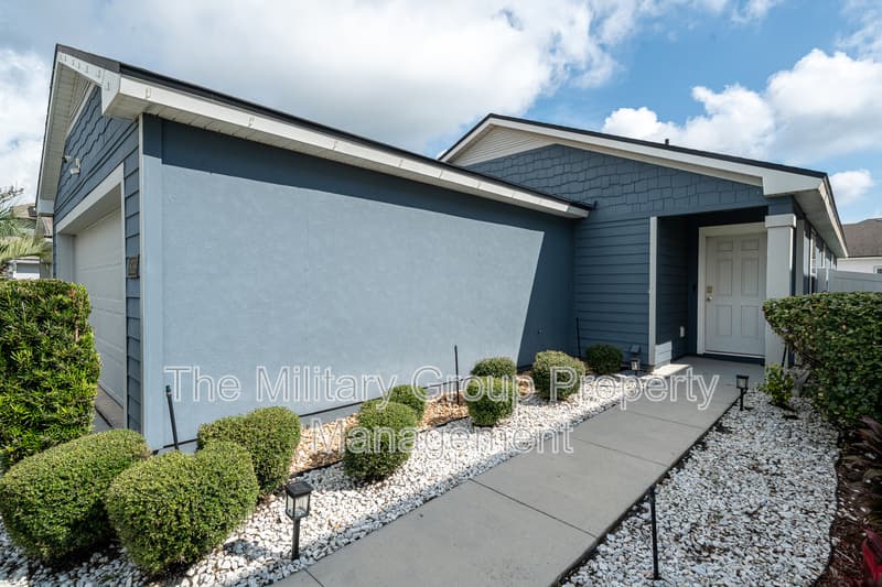 Jacksonville House: 8089 Cape Fox Drive