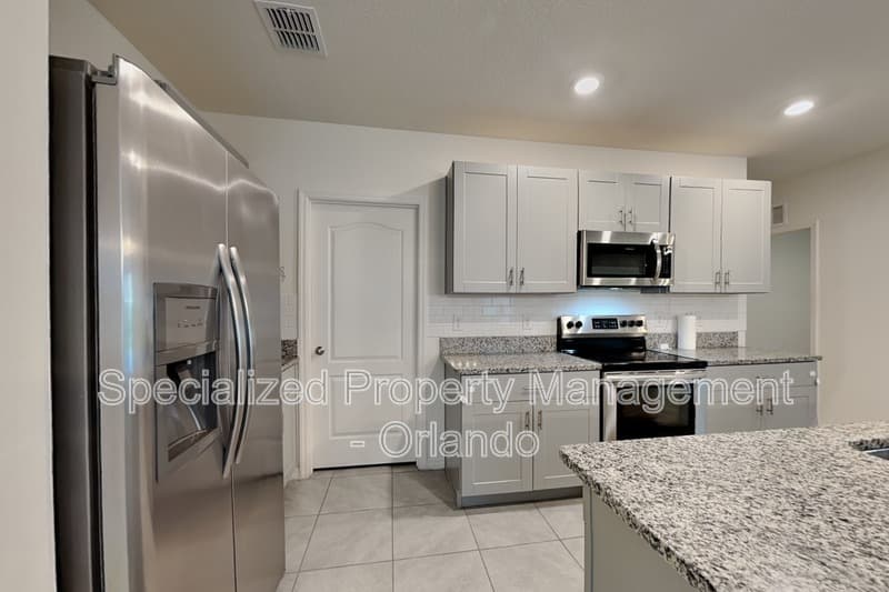 Deland House: 230 Meghan Cir