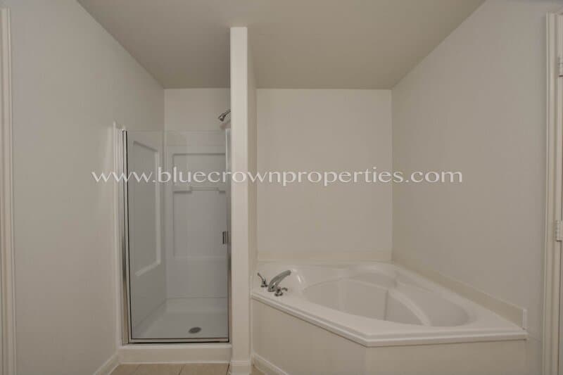 Anna House: 2221 Meadow Drive