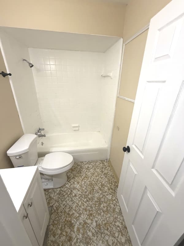Columbus Condo: 2501 Lumpkin Court - E
