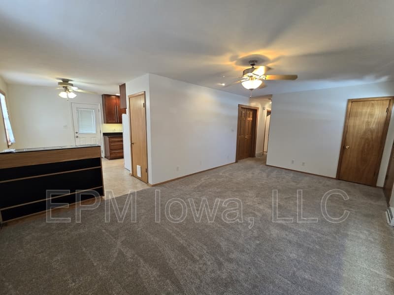 Cedar Falls House: 3502 Veralta Drive