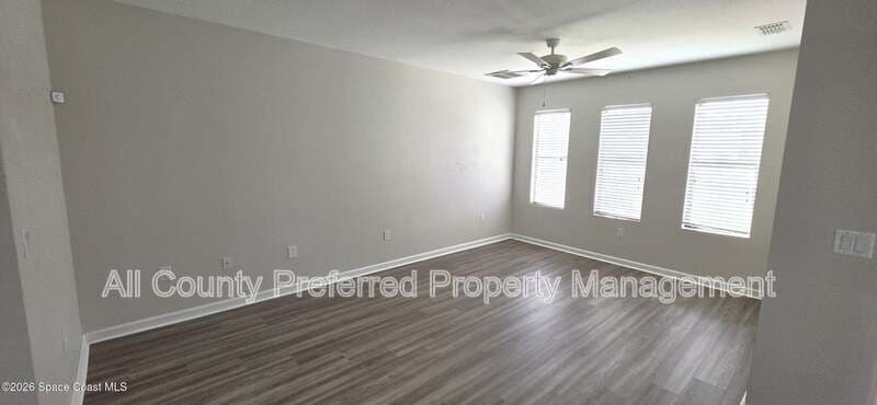 Rockledge Townhome: 1390 Lara Circle