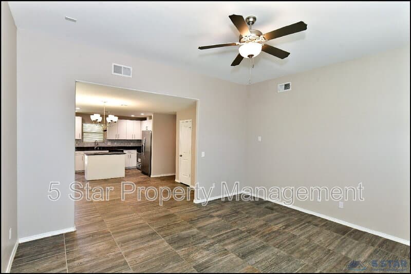 Horizon City House: 963 Aircoupe Way !!