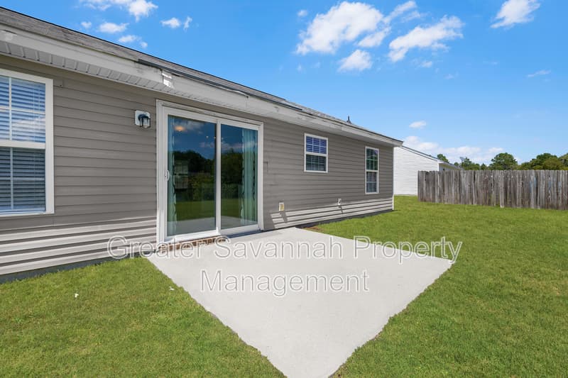Guyton House: 109 Willow Drive