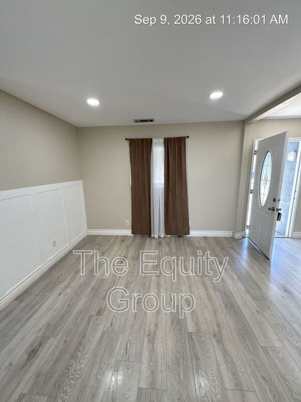 Hanford House: 1105 Freddie Circle