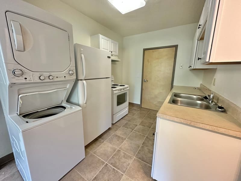 Green Bay Condo: 414 Dousman St. # 3