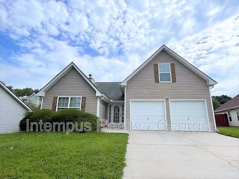 Snellville House: 4389 Persian Ct