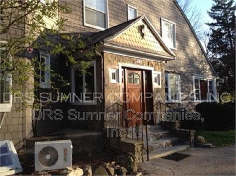 Baltimore Condo: 5440 Frederick Avenue - 2