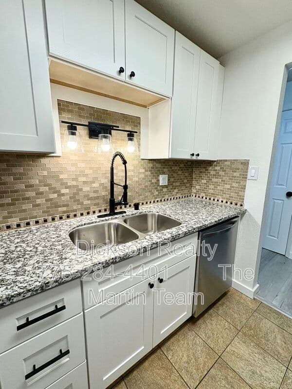 Reno House: 3948 Clear Acre Lane