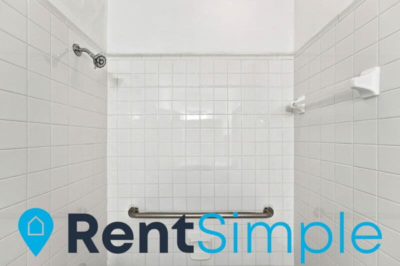 Gainesville Condo: 13890 Chelmsford Drive