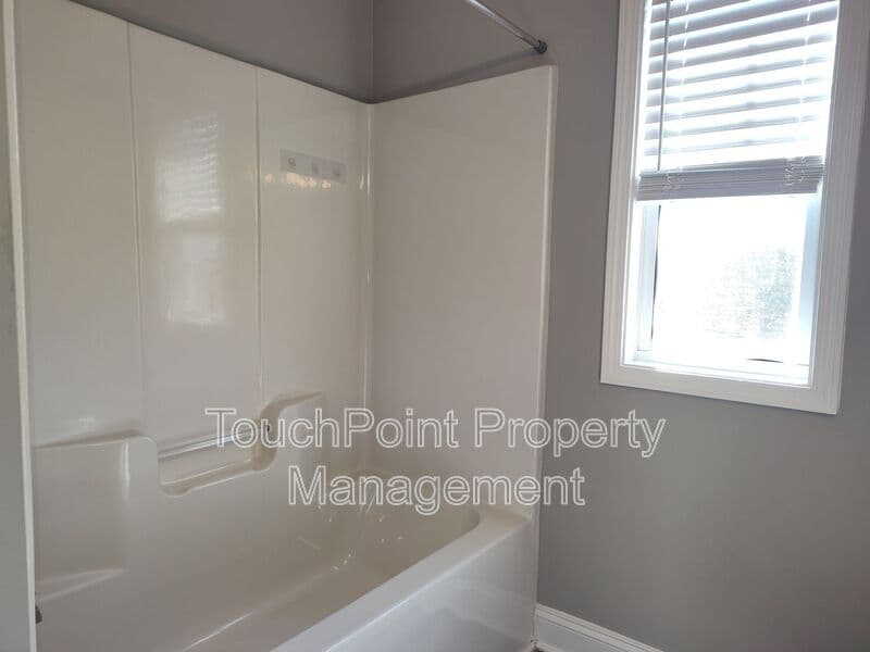 Indian Trail House: 9008 Magna Lane