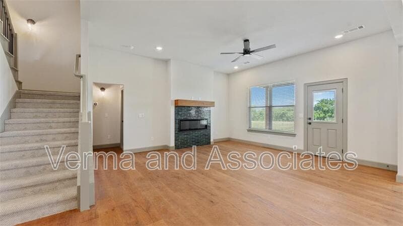 Centerton House: 1221 Mammoth St