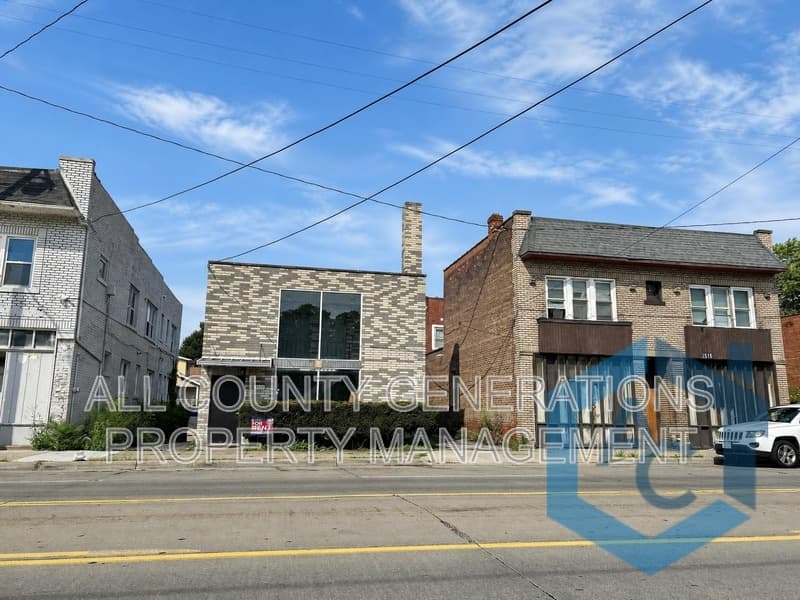 Cleveland Condo: 3520 W 105th St