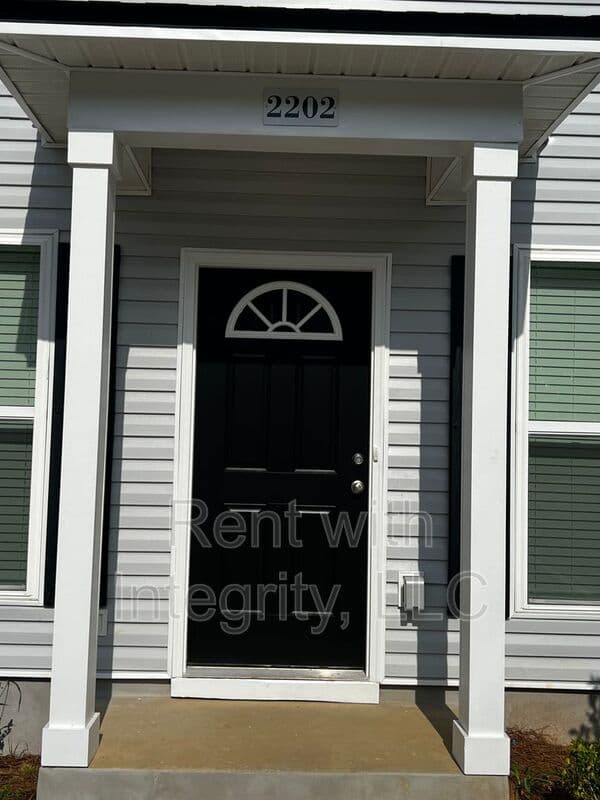 Tallahassee House: 2202 Del Carmel Way