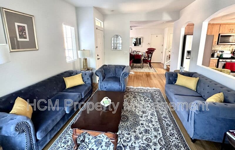 Foothill Ranch House: 120 Rue Monet