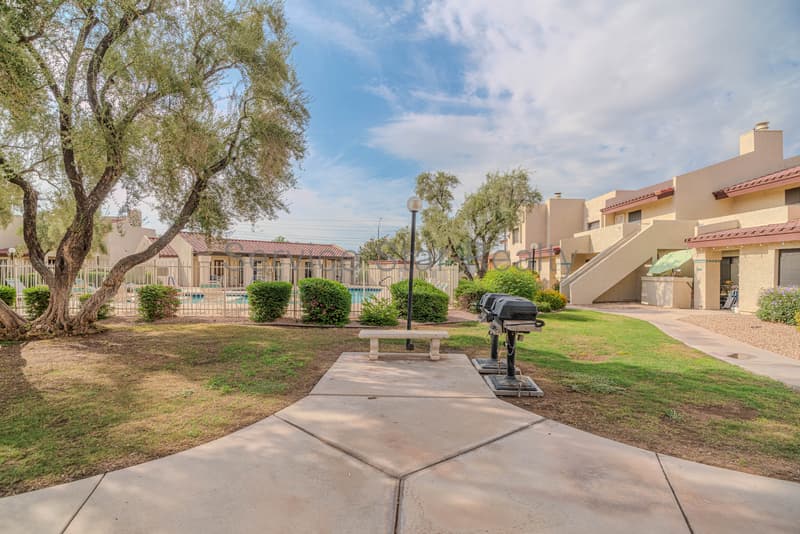 Phoenix Condo: 2020 W Union Hills Dr