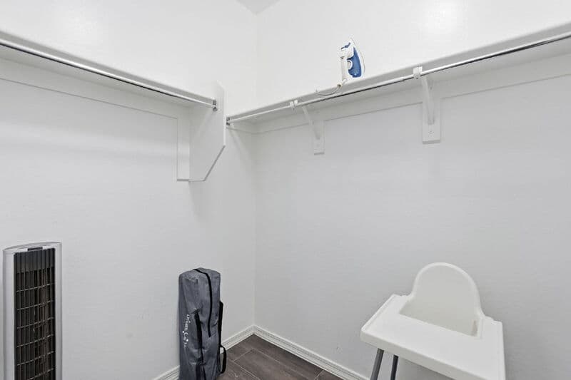 Gilbert House: 3546 E Ivanhoe St