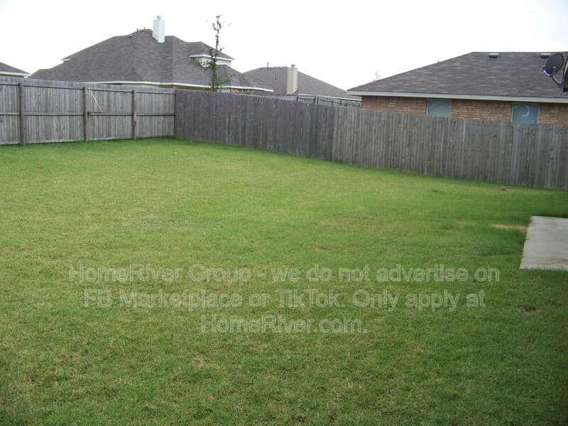Forney House: 2215 Overton Dr