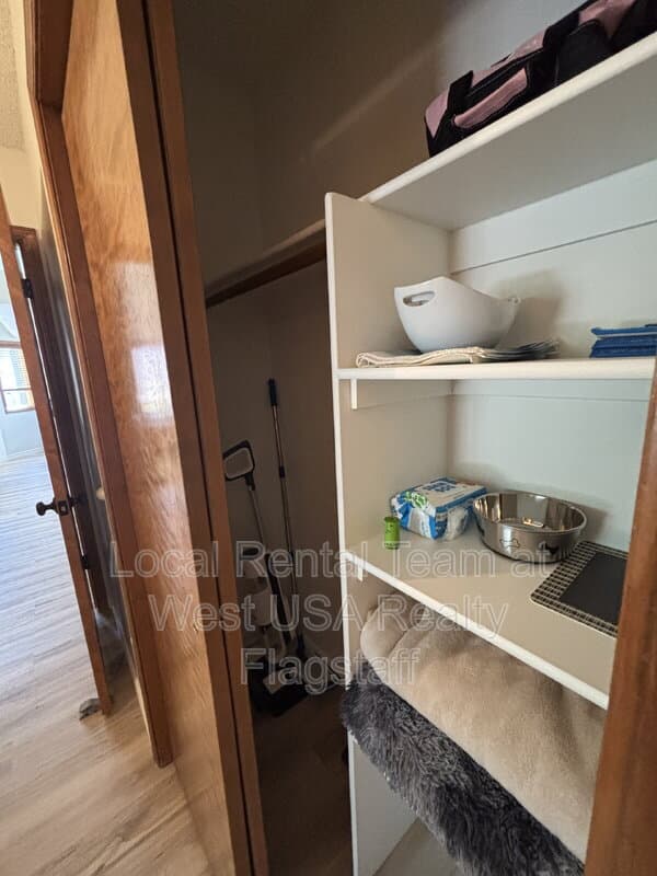 Flagstaff House: 2340 N Plateau Dr