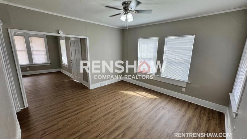 Memphis House: 919 N Willett St