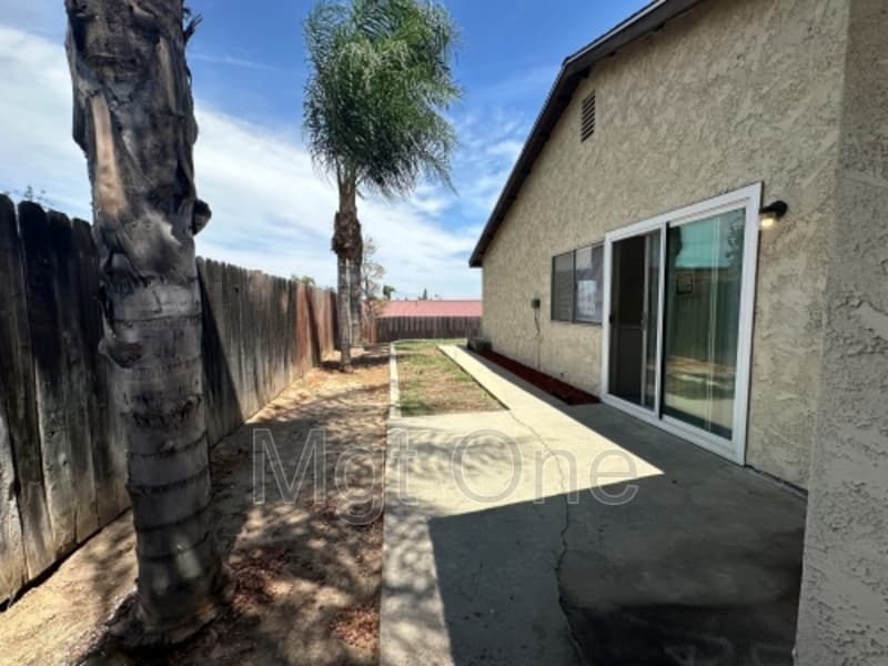 Corona House: 1133 Topaz St.