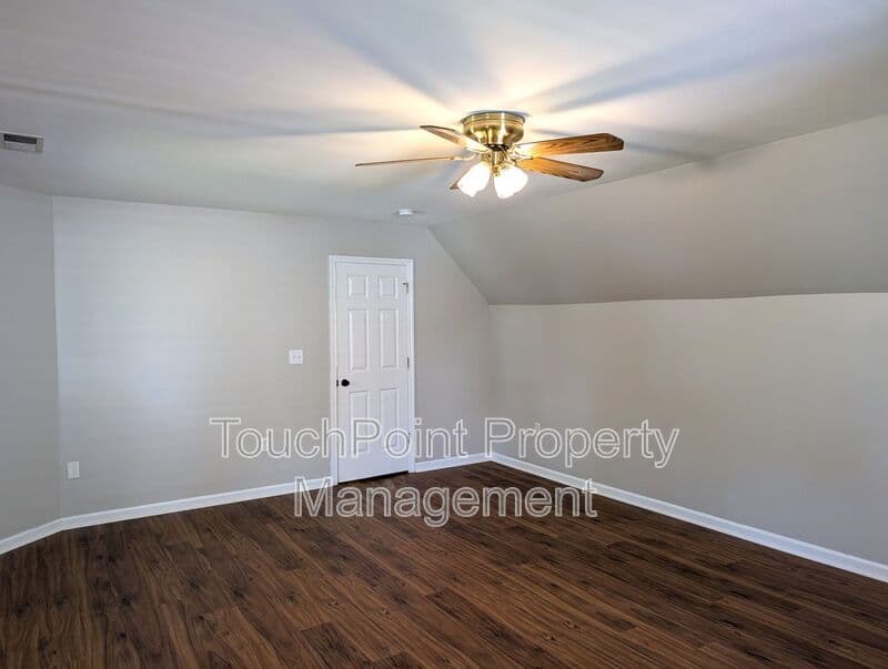 Charlotte House: 9935 Redbud Tree CT
