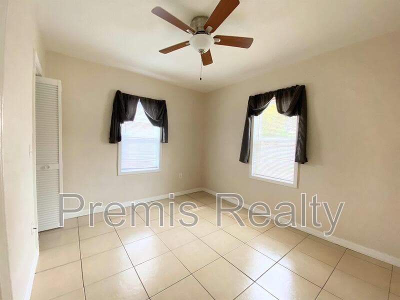 Clearwater House: 1416 Druid Road