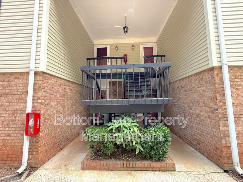 Charlotte Condo: 4605 Coronado Dr