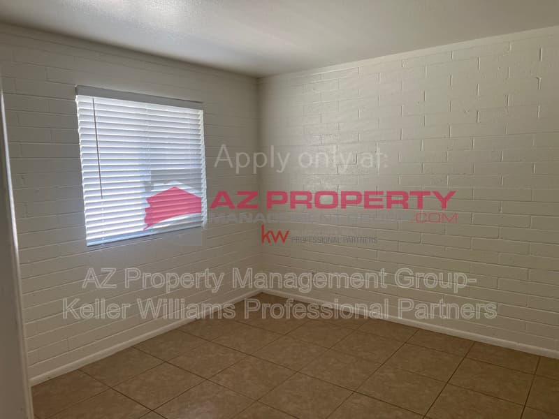 Avondale Condo: 207 S 3rd St