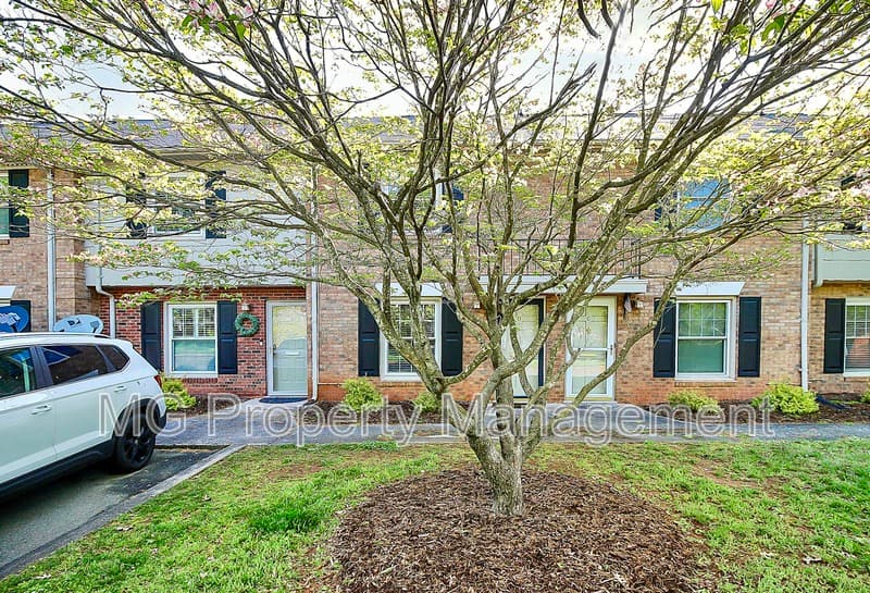 Charlotte Condo: 3726 Park Road