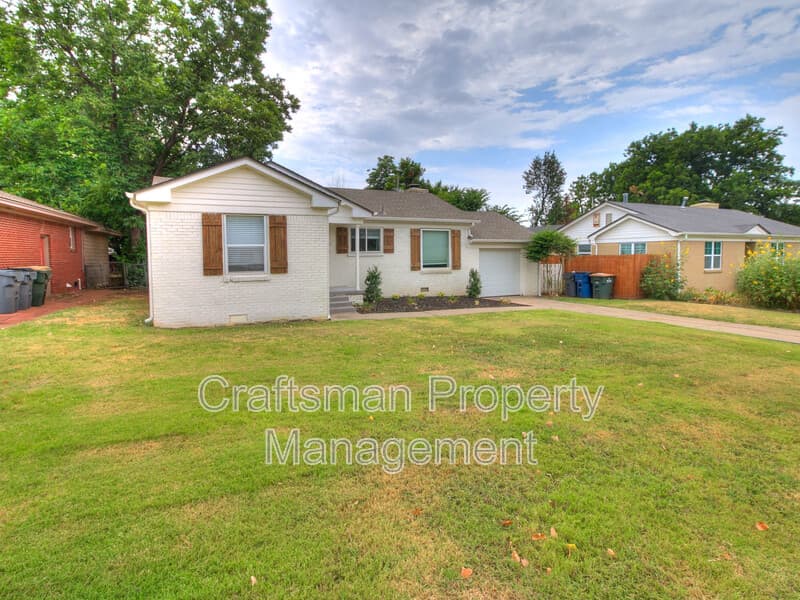 The Village House: 1414 Oxford Way