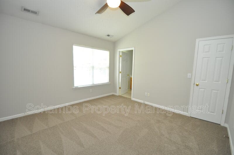 Raleigh House: 10945 Pendragon Pl