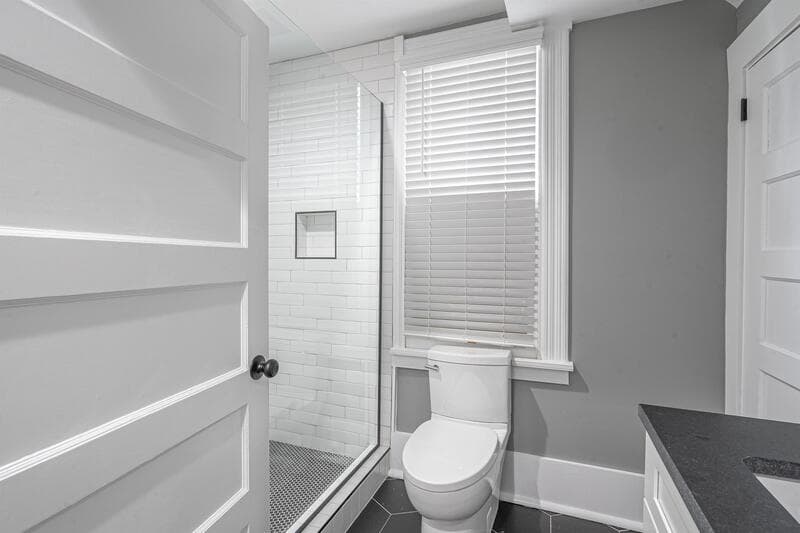 Savannah Condo: 509 West 38th Street - A